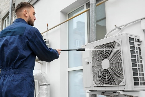 các bước vệ sinh dàn nóng điều hòa âm trần