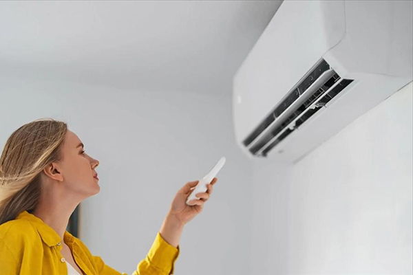chỉnh thermostat máy lạnh sang chế độ auto
