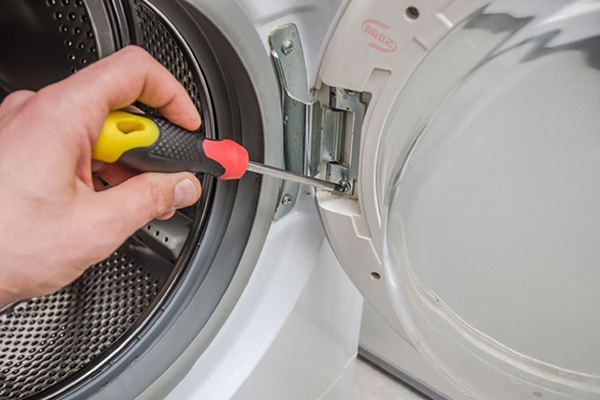 khắc phục lỗi e40 trên máy giặt electrolux