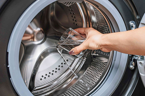 vì sao nên vệ sinh máy giặt định kỳ
