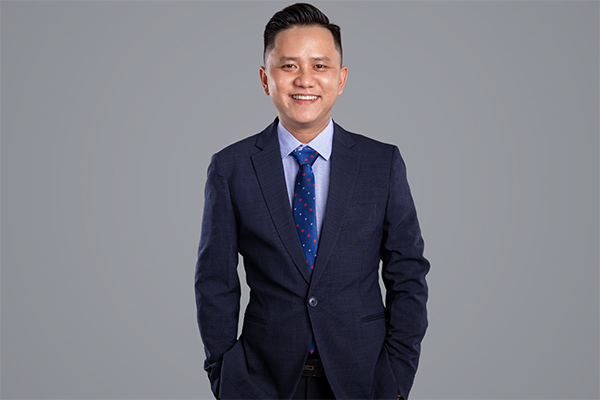 Thầy Đặng Công Dũng