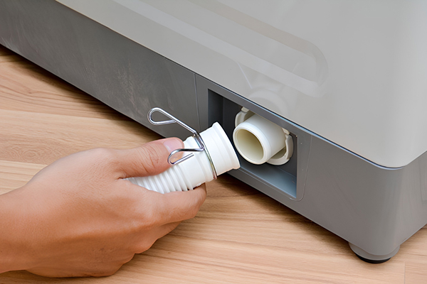 kiểm tra nguồn nước và vòi cấp